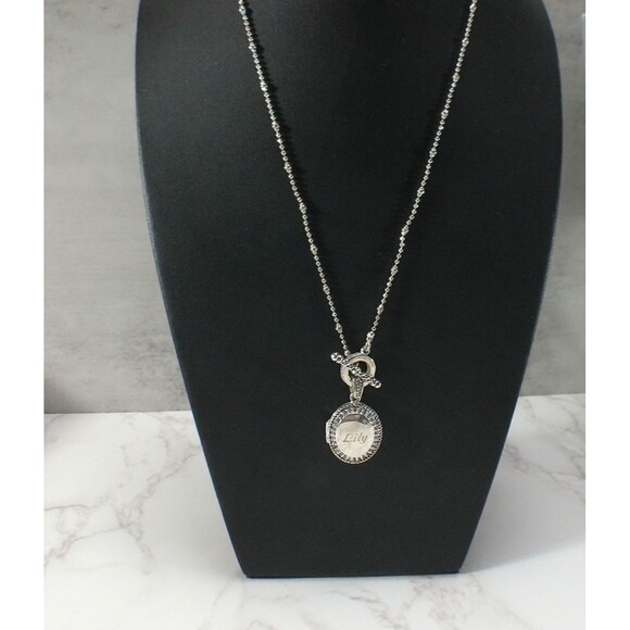 Lot of 5 Necklace Pendant Beaded Locket Siver Tone Gold Tone Tassel Sisters Flag - Picture 5 of 7